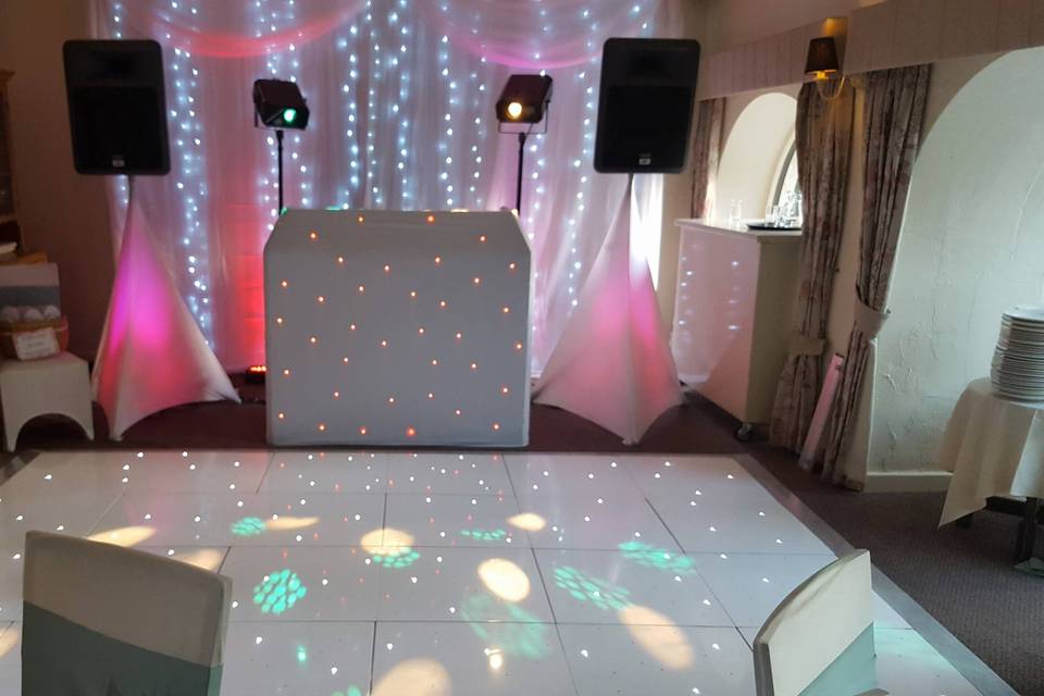 White wedding with dance floor