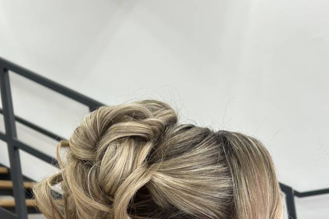 Luscious Locks Studio