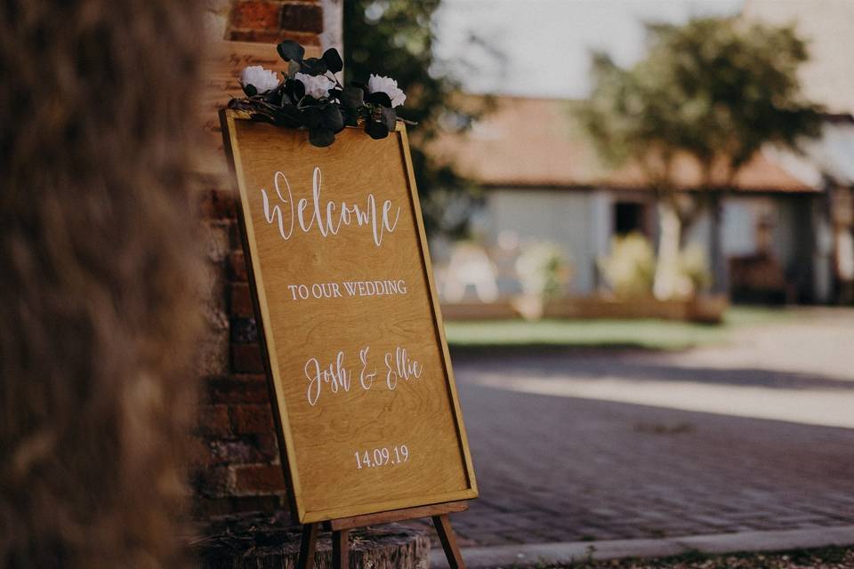 Personalised wedding signage