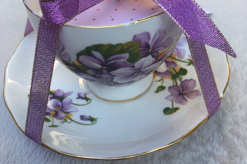 Teacup gift to keep