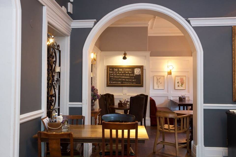 First Floor - Alcove