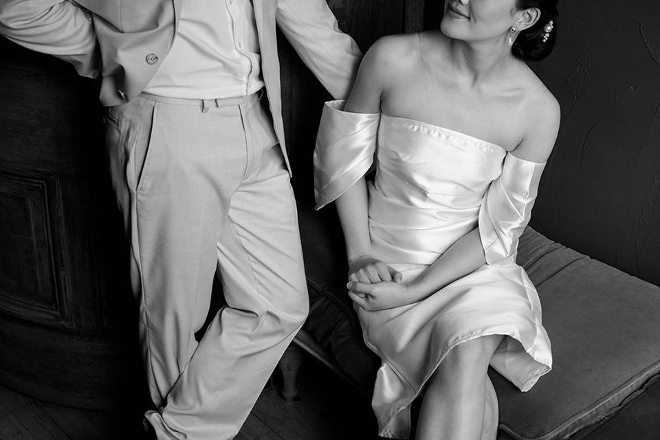 Couple In Snug