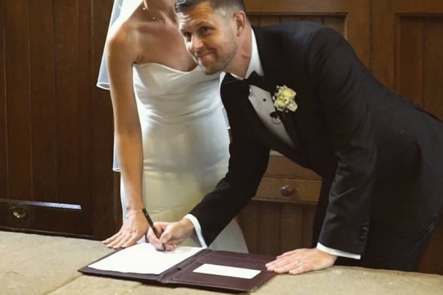 Mark and Hayley Wedding