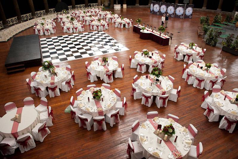 Dining tables around a dance floor