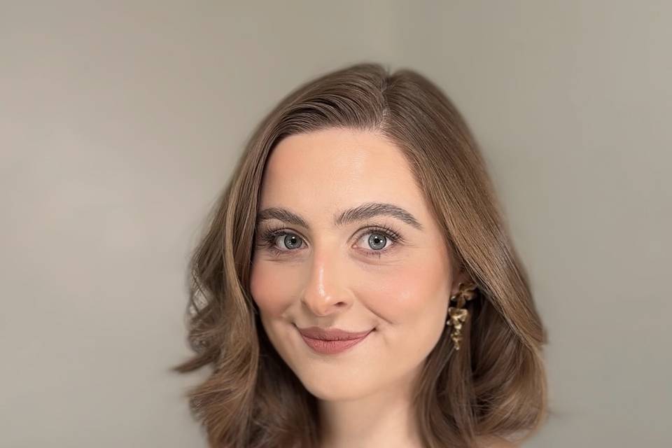 Soft natural glam