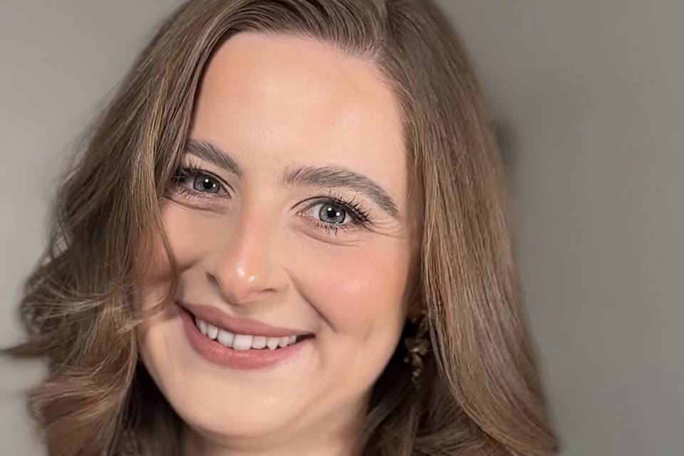 Soft natural glam