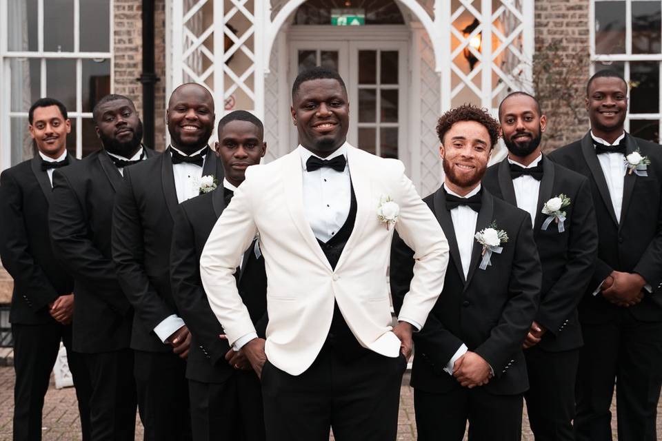 Groomsment