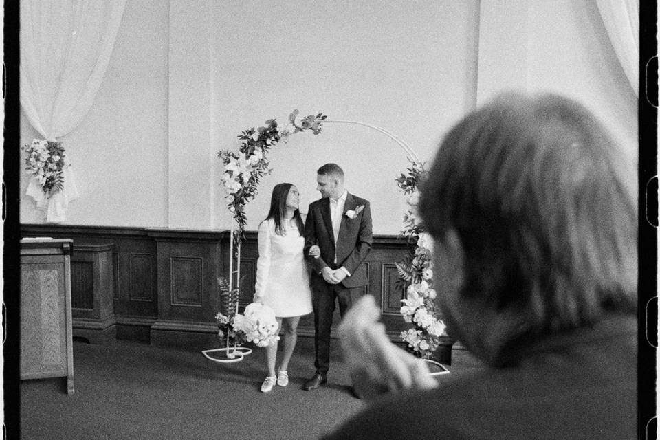 London registry ceremony