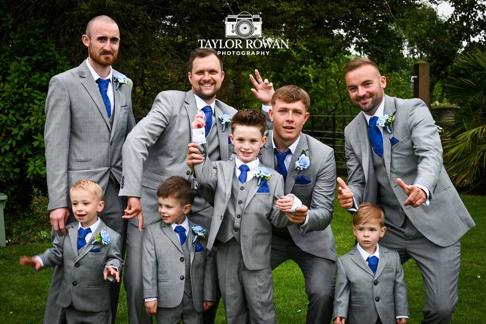 Groomsman strike a pose