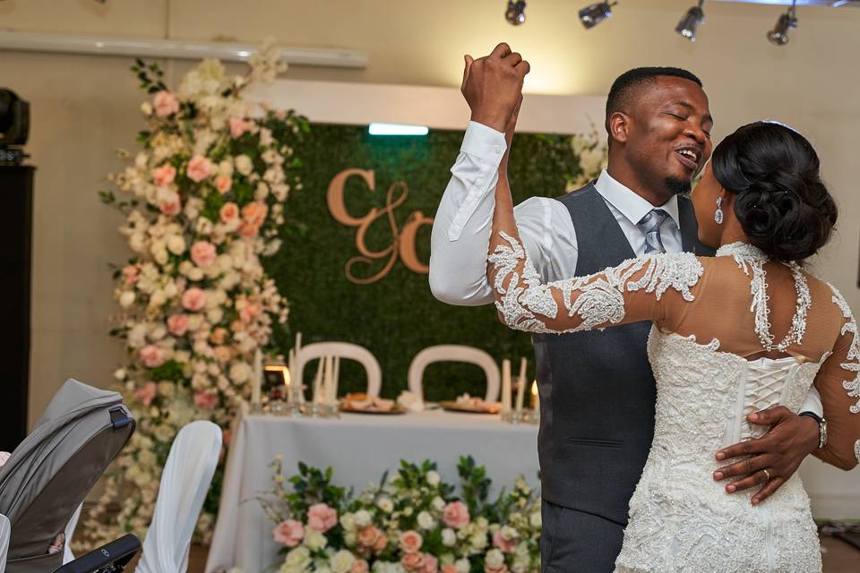 Bride & Groom First Dance 2