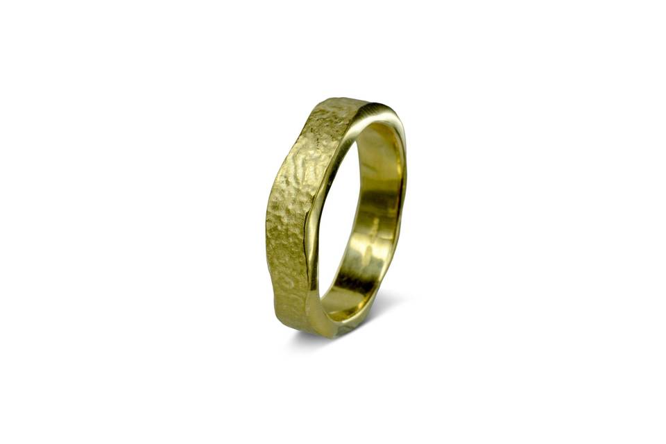 Side Hammered Textured Ring