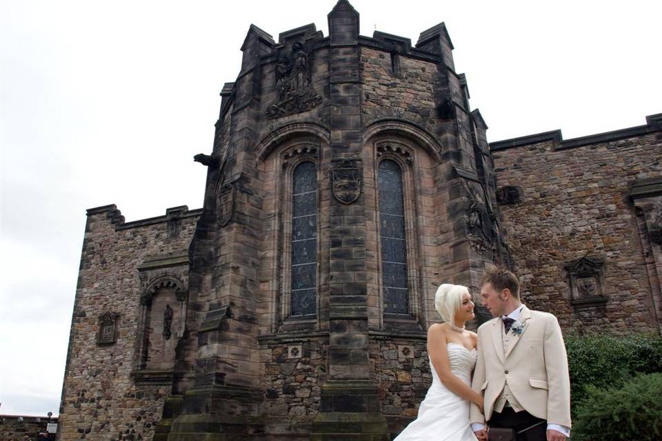 BrideGroom Edinburgh Castle