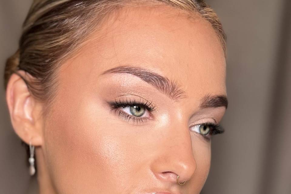 Soft glam