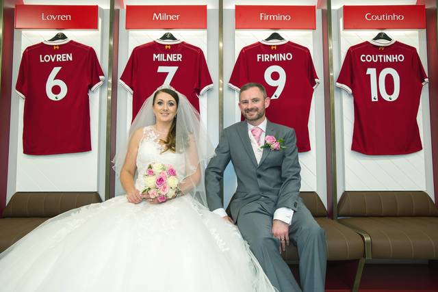 Liverpool fc best sale wedding dress