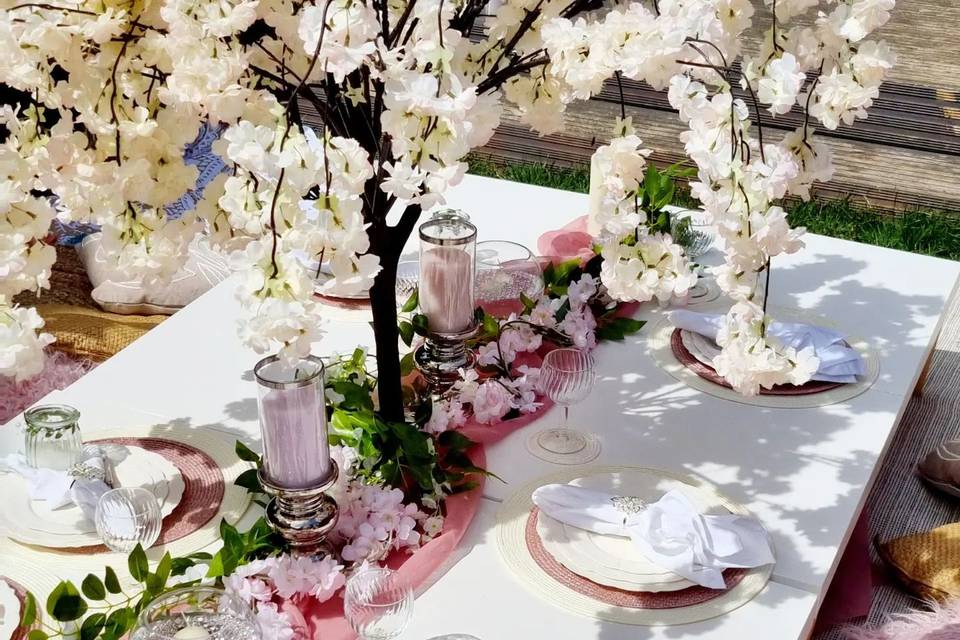 Floral tablescape