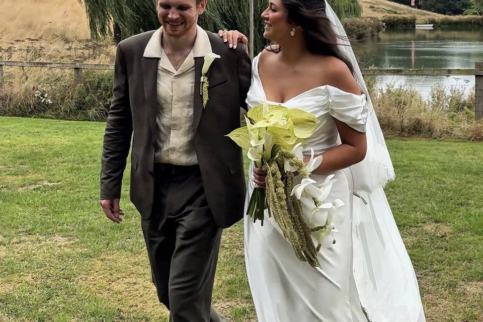Just married moments