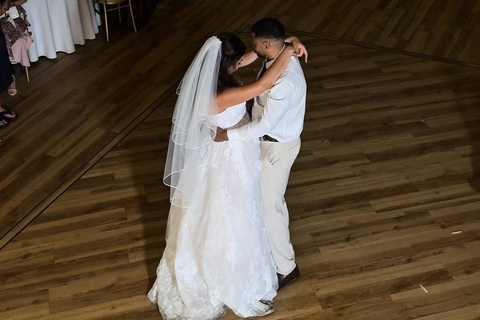 Frist dance