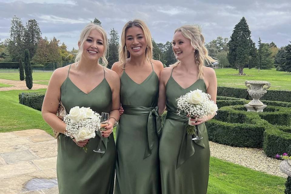 Hedsor bridesmaids