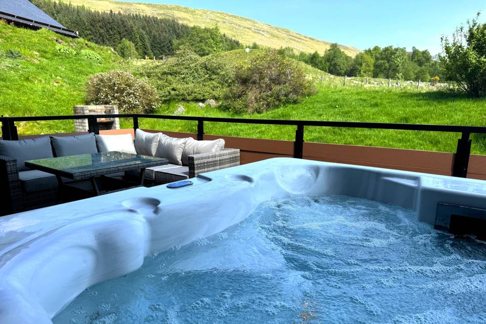 Lodge hot tub