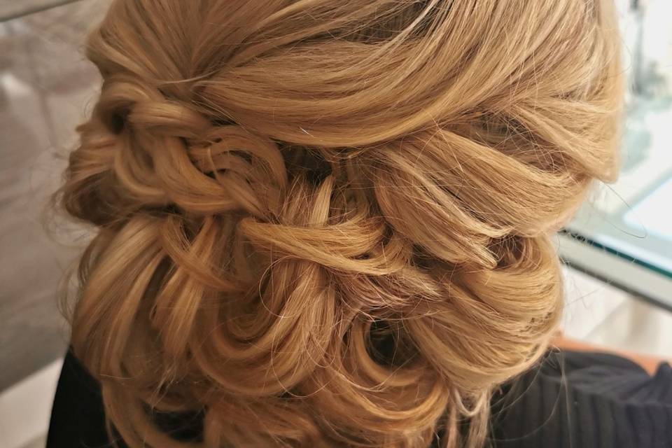 Stephanie Gayle Bridal Hair