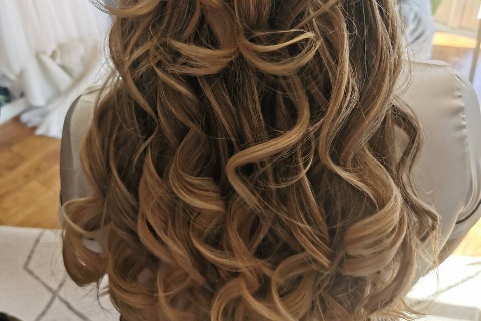Stephanie Gayle Bride Hair