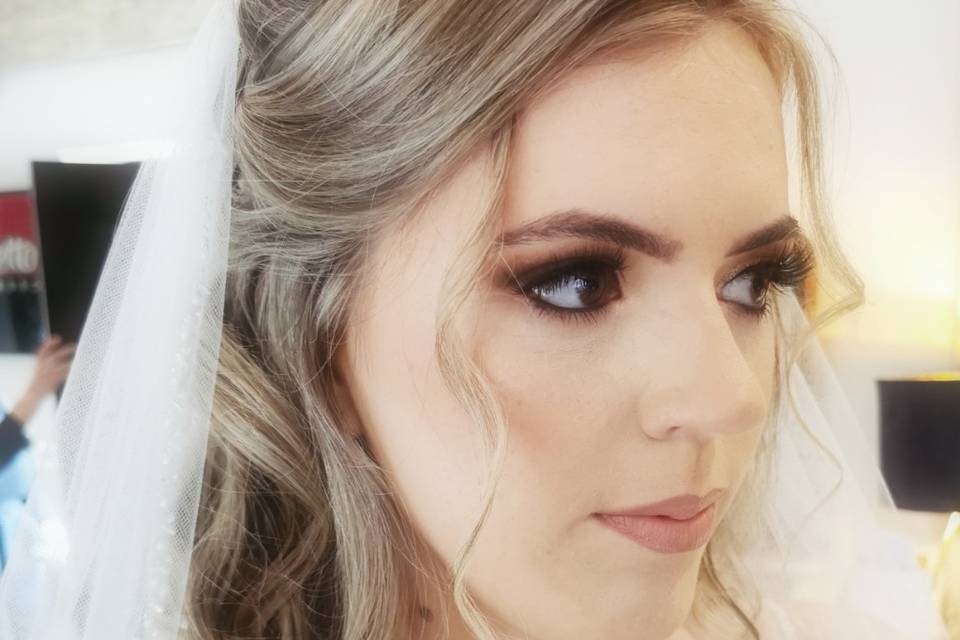 Stephanie Gayle Bride Hair