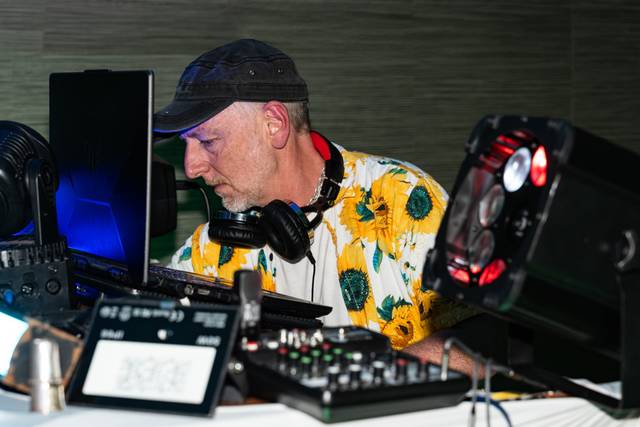 A proper DJ - no shortcuts