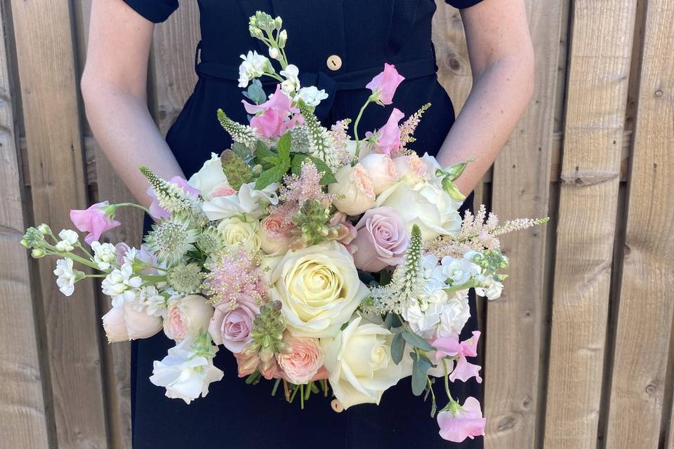 June bridal bouquet