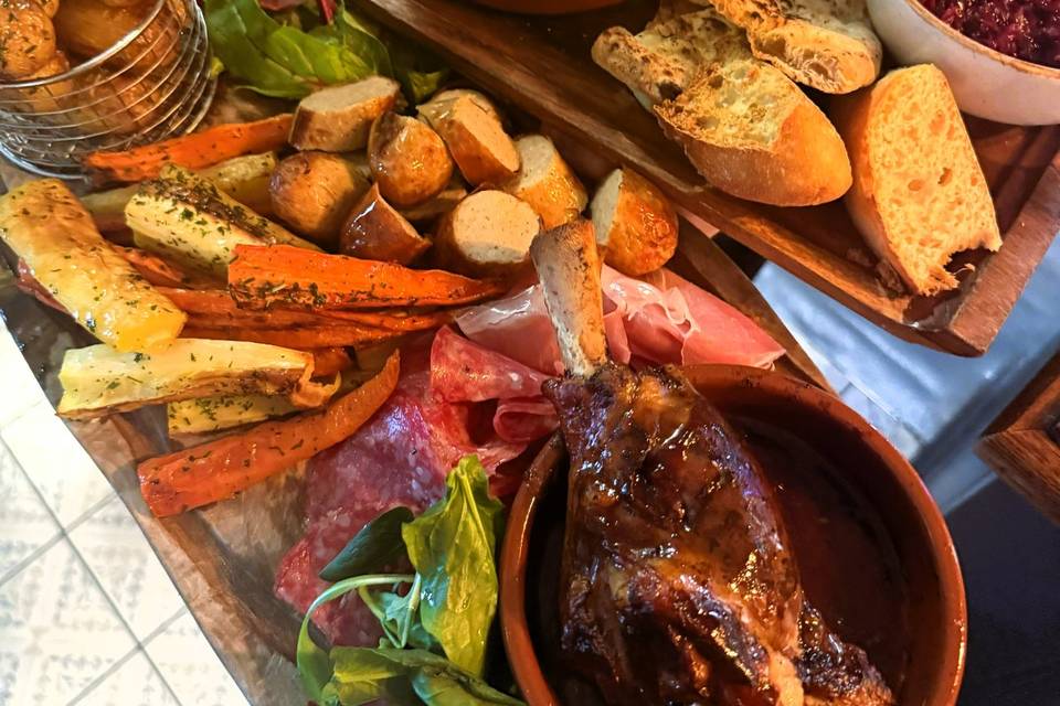 Alpine Sharing Board for 2