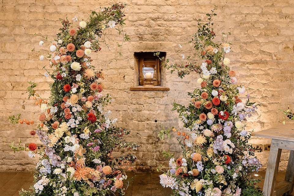 Lapstone Barn Ceremony