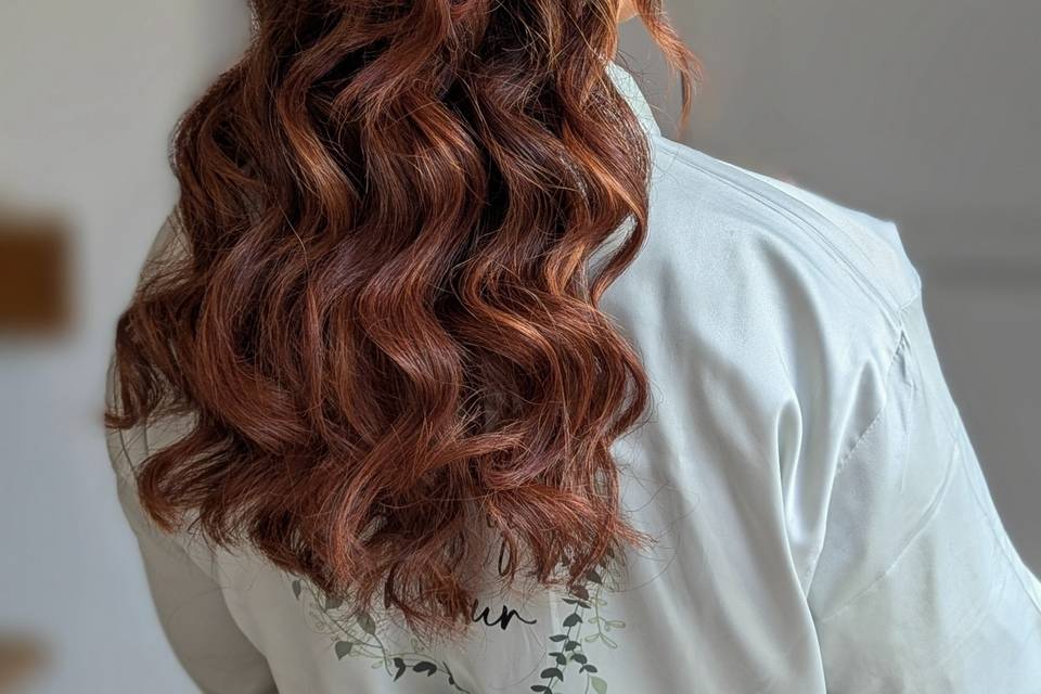 Glam half up