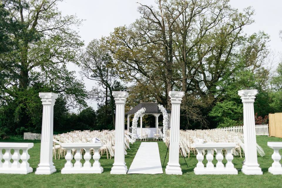 Outdoor ceremony