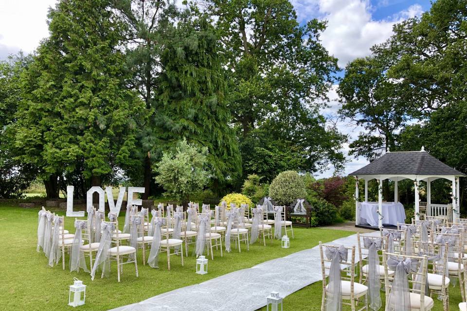 Outdoor ceremony