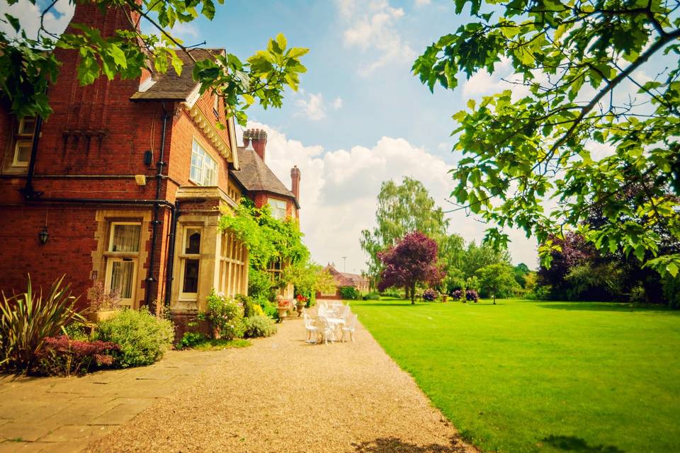 Cantley House Hotel and Barn