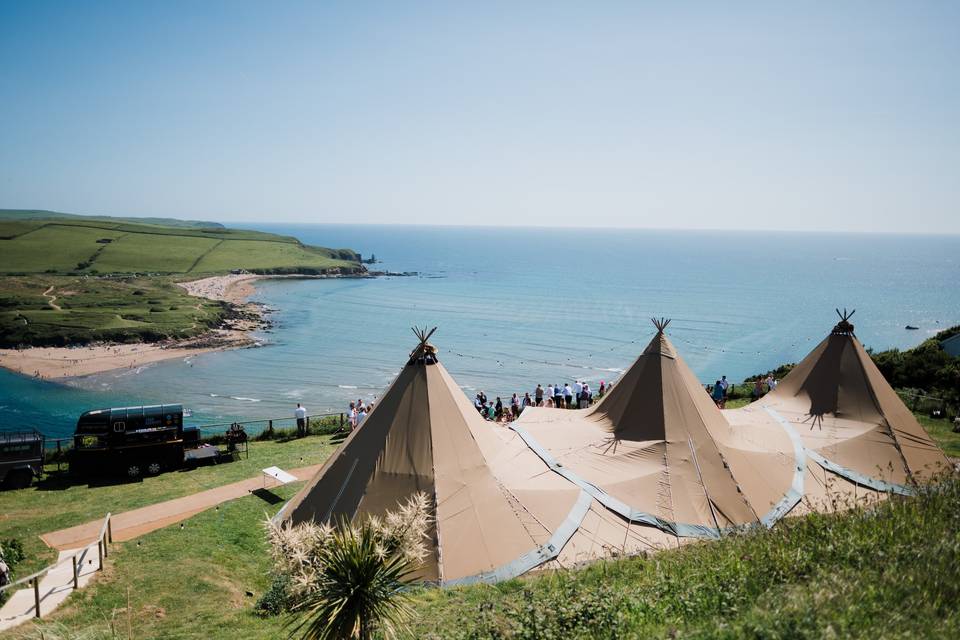 Tipis
