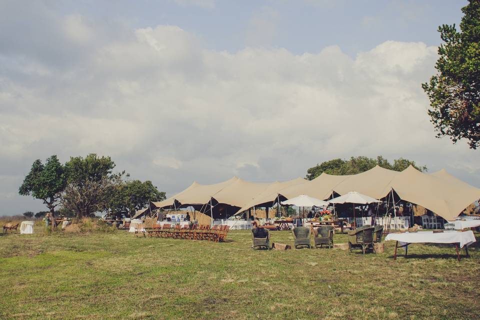 Stretch tent