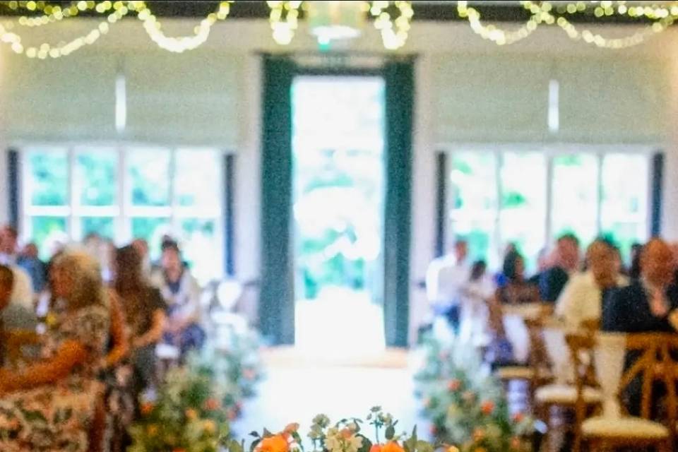 Table arrangement