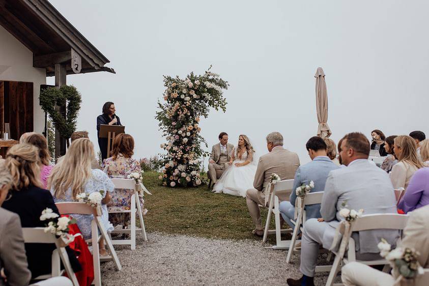 Wedding statement arch