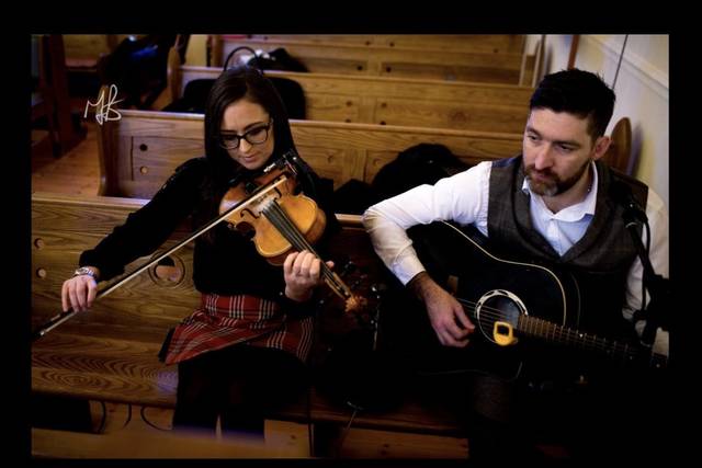 Folk  vibes