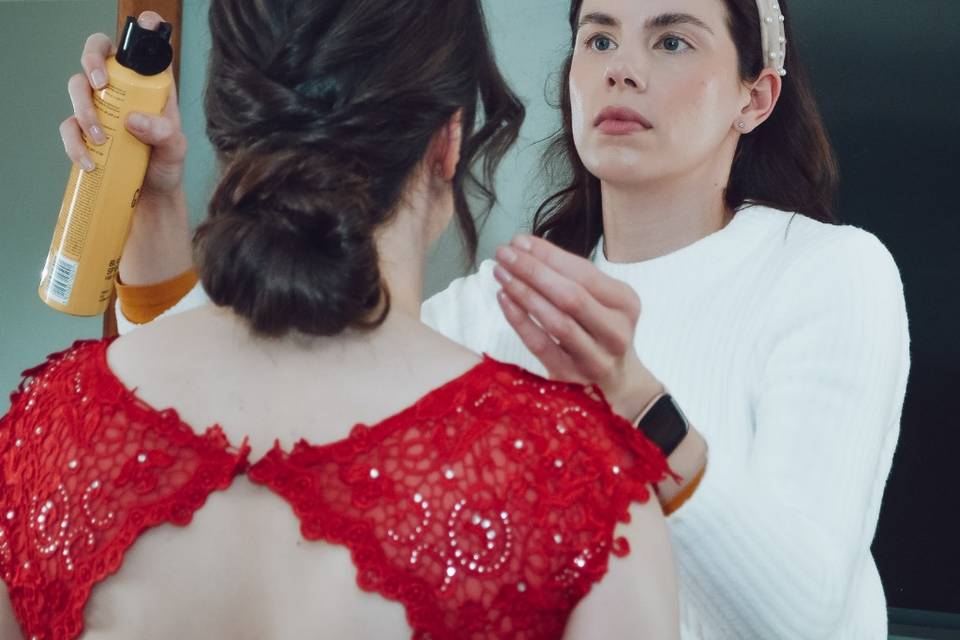 Beautiful Bride getting ready