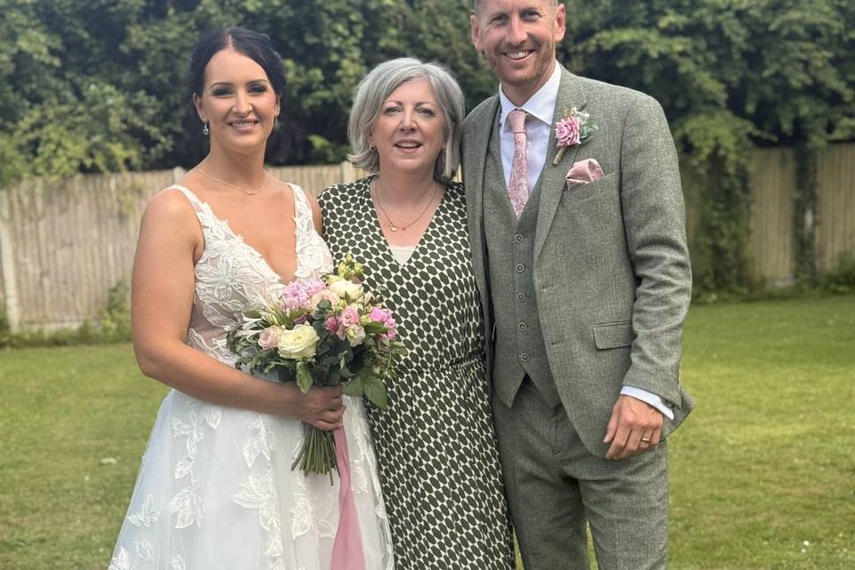 Mr & Mrs Moore 💗
