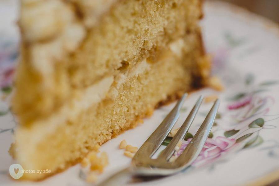 Pear, hazelnut and toffee cake