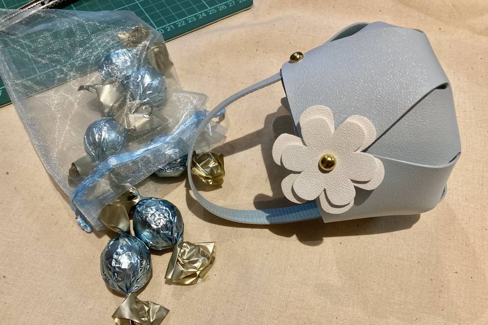 PVC white flower leather bag