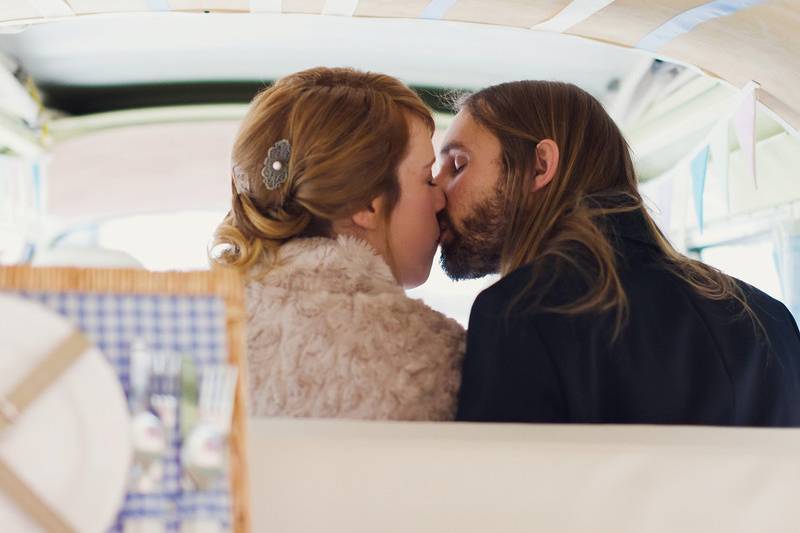 Couple with champagne hamper