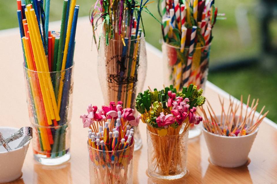Straws & extras