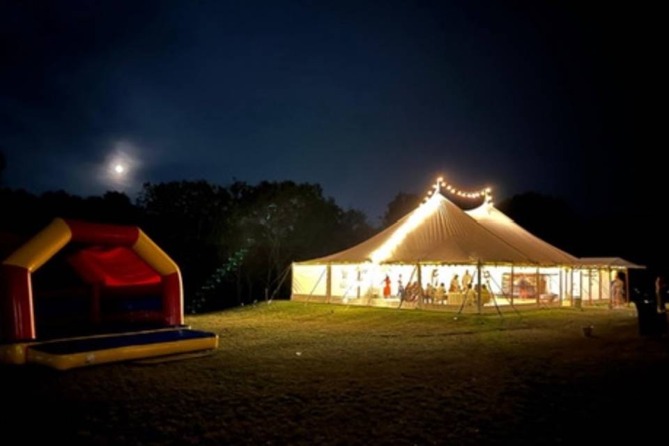 Marquee with festoon lighting