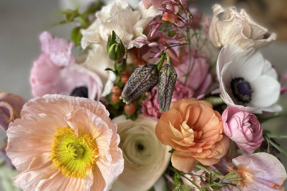 Spring poppy bouquet