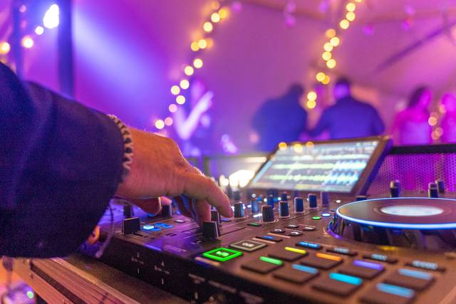 Action shot mixer board