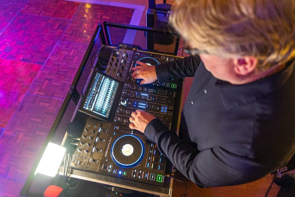 Top view mixer console
