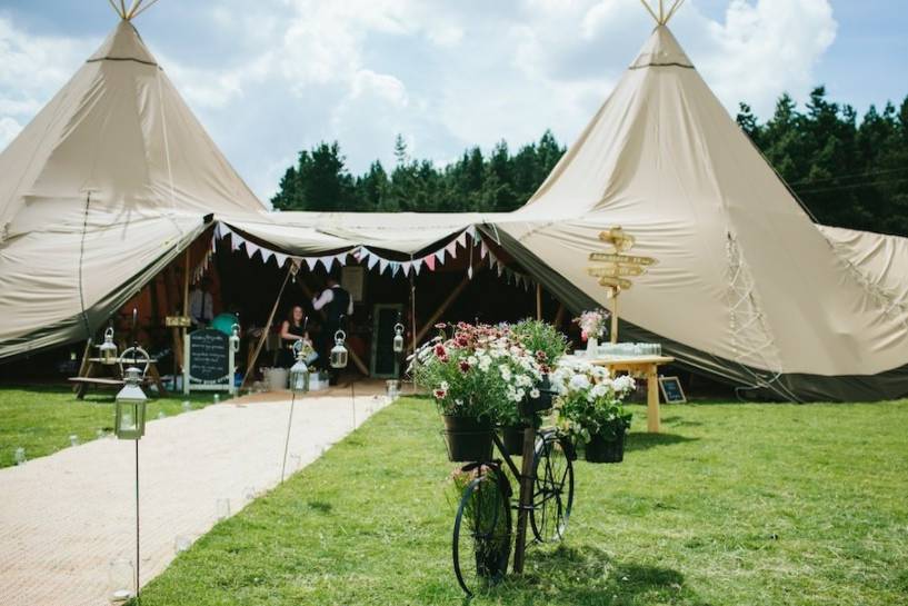 Tipi tent